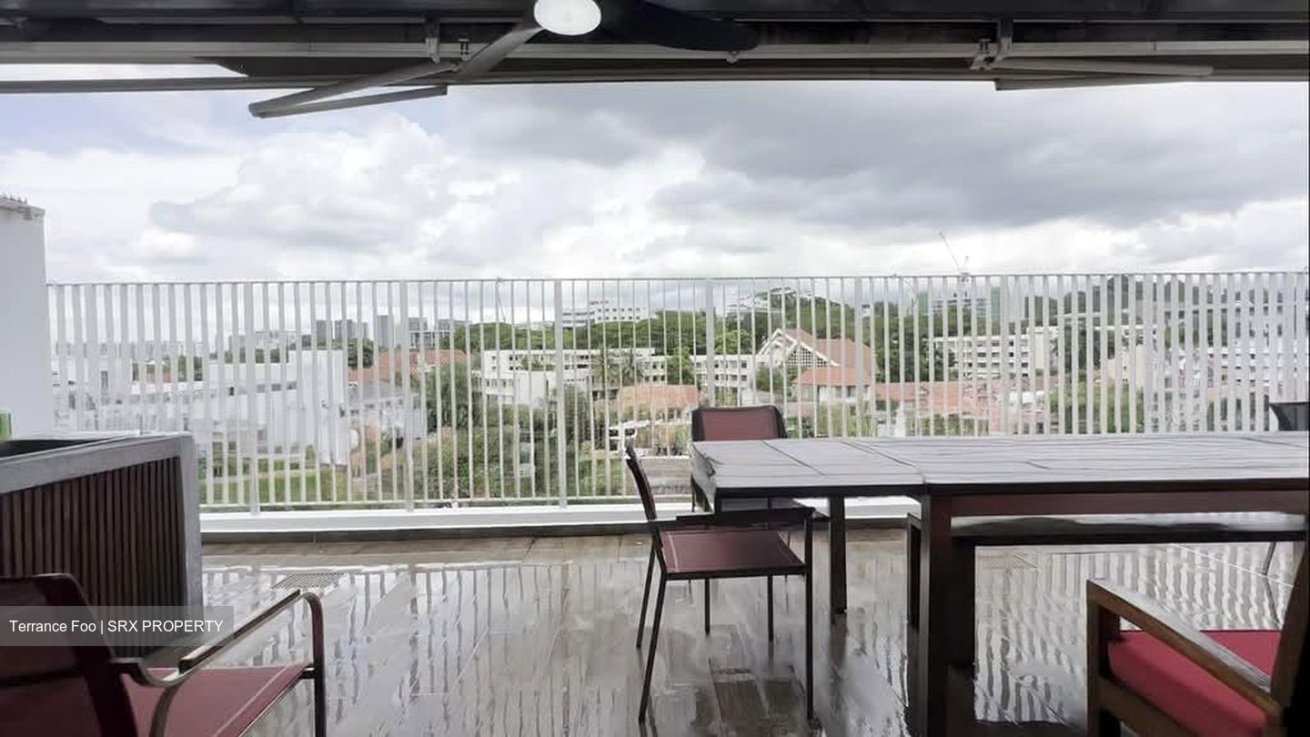 Village @ Pasir Panjang (D5), Condominium #592022821